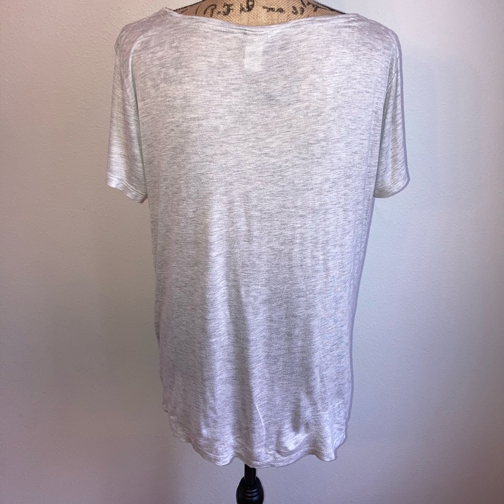 H&M basic tee - Picture 3 of 5